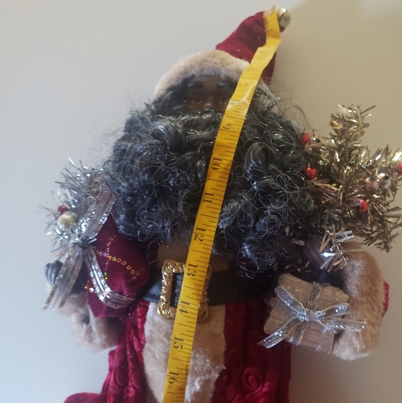 Just In: Brand New 2022 Santa Figurine w/ Jingle and Deluxe...
